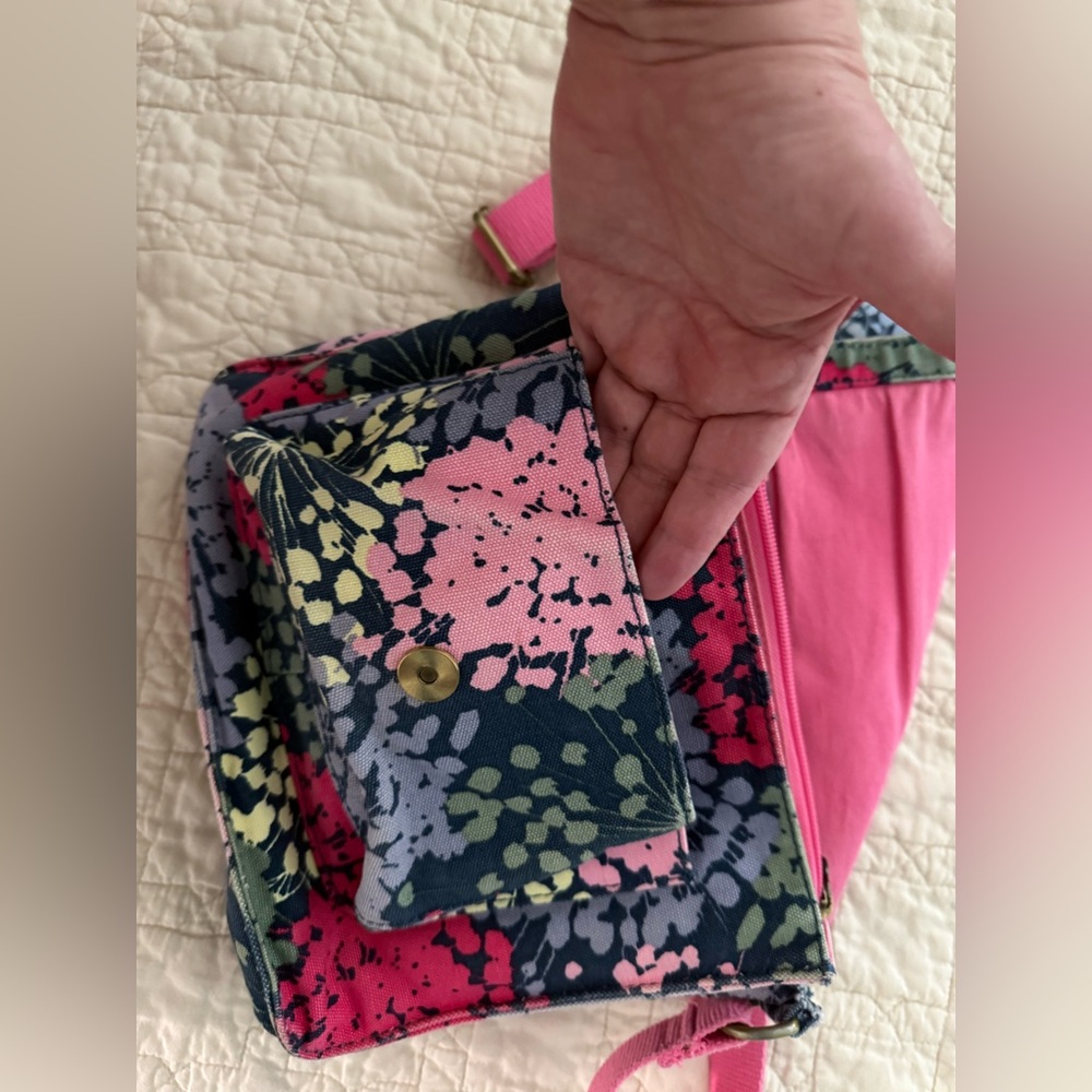 Boden Vibrant Floral Crossbody Bag - Picture 3 of 5